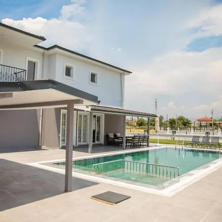 Hidden Paradise In Dalyan Center Pool For 11 People شقة